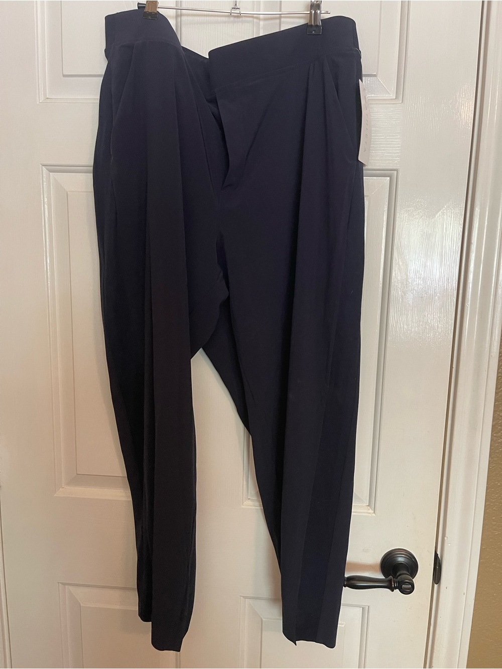 Athleta Navy NWT Brooklyn Ankle Pants